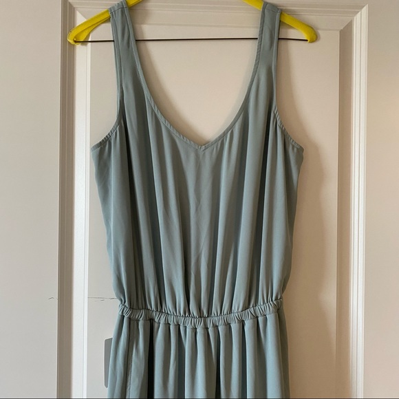 Show Me Your Mumu Kendall Dress in Silver Sage Crisp - Size X-Small - Picture 5 of 6